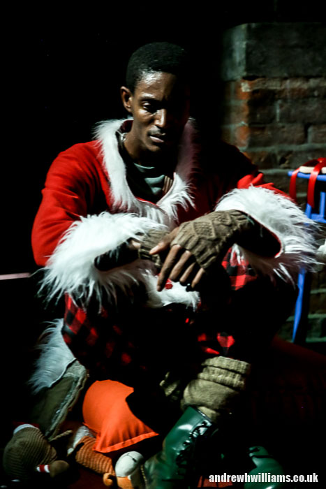 Get Santa - Louise Amos 2019